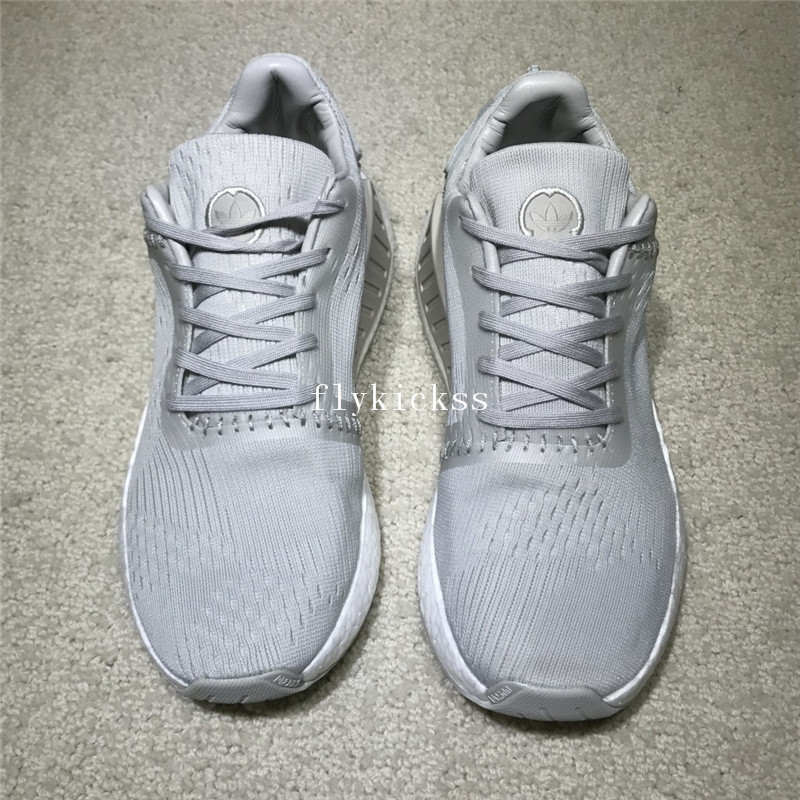 Adidas NMD R2 White Campus boost